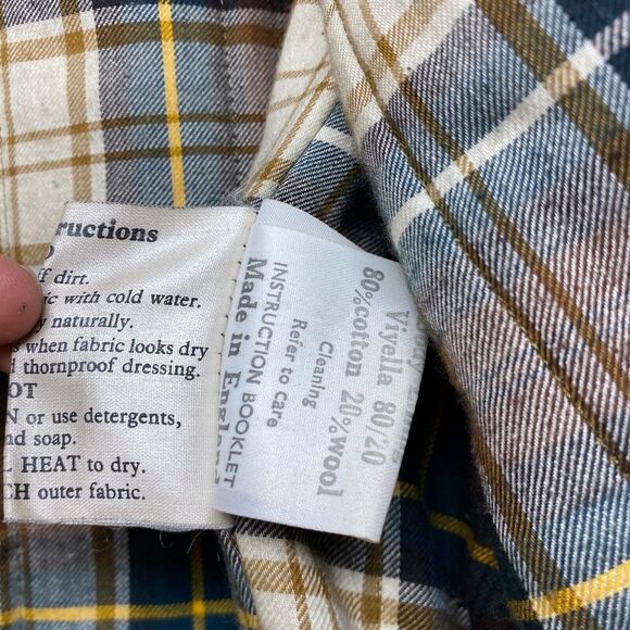 VINTAGE Viyella Jacket 42 Olive Green Wax Coat Empire Collection England Made - Picture 13 of 16